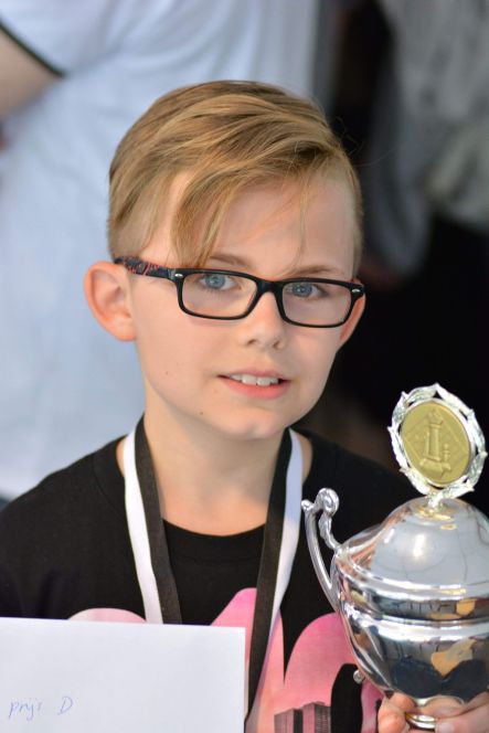 Joaquin met de beker